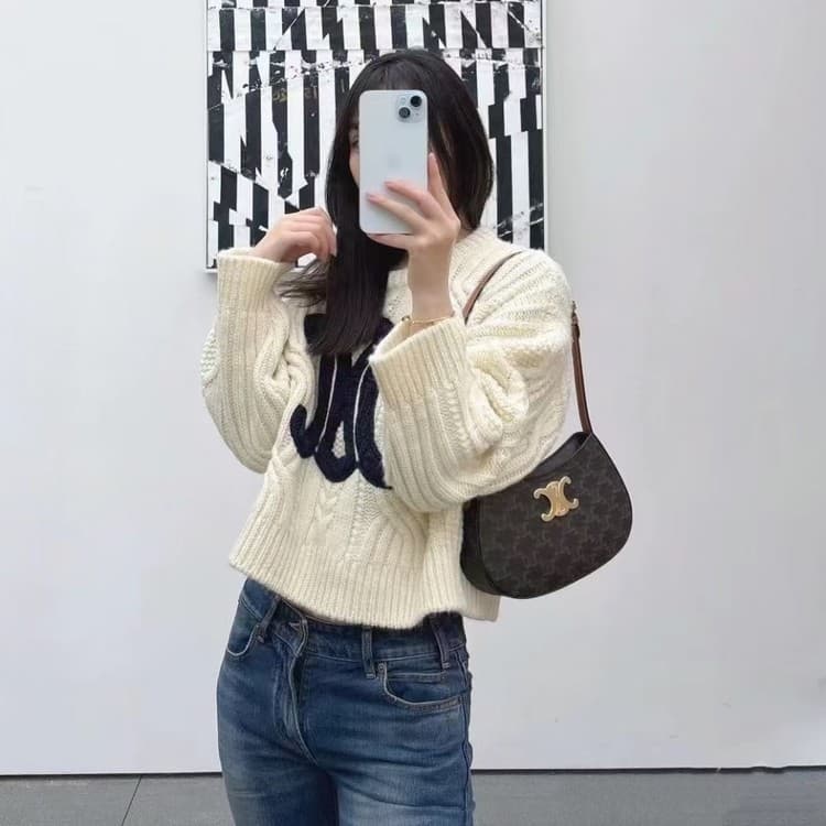 셀린느 트리옴프 호보 틸리 숄더