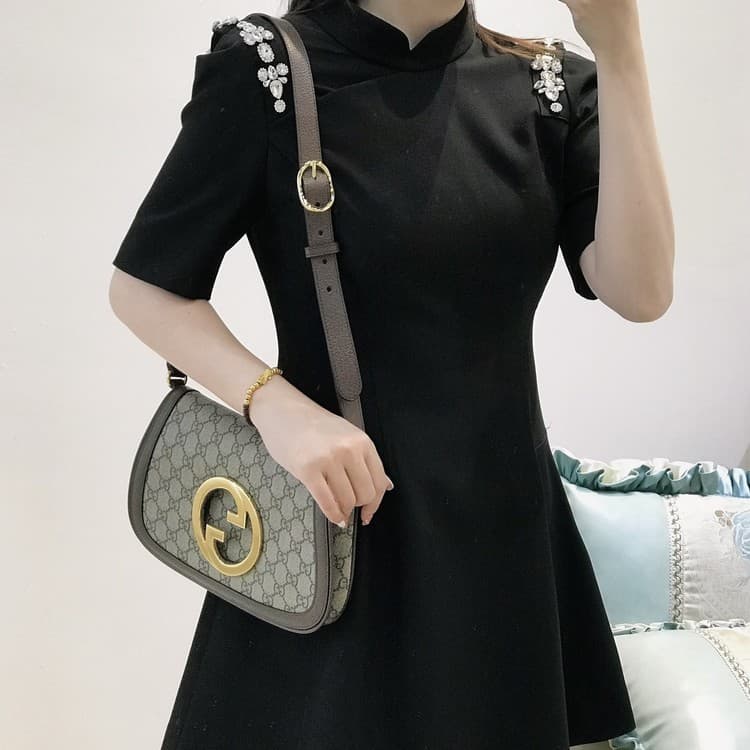 구찌 24SS 블론디 스몰 탑
